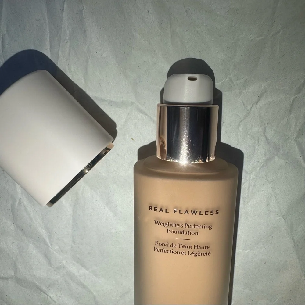 laura mercier new without